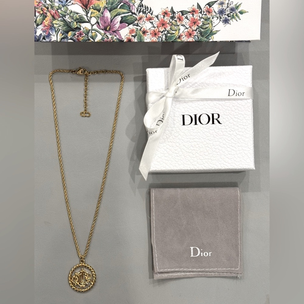Christian Dior Gold Pendant Necklace Gift Bundle